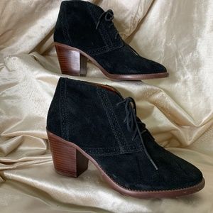 Madewell Suede lace up booties